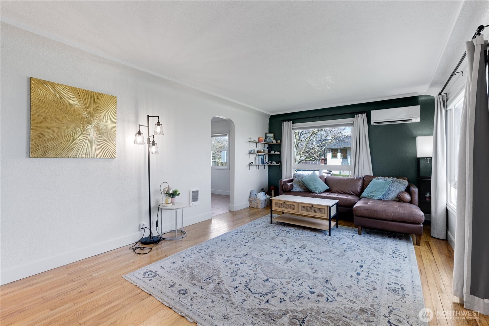 835 20th Avenue , Longview, WA 98632