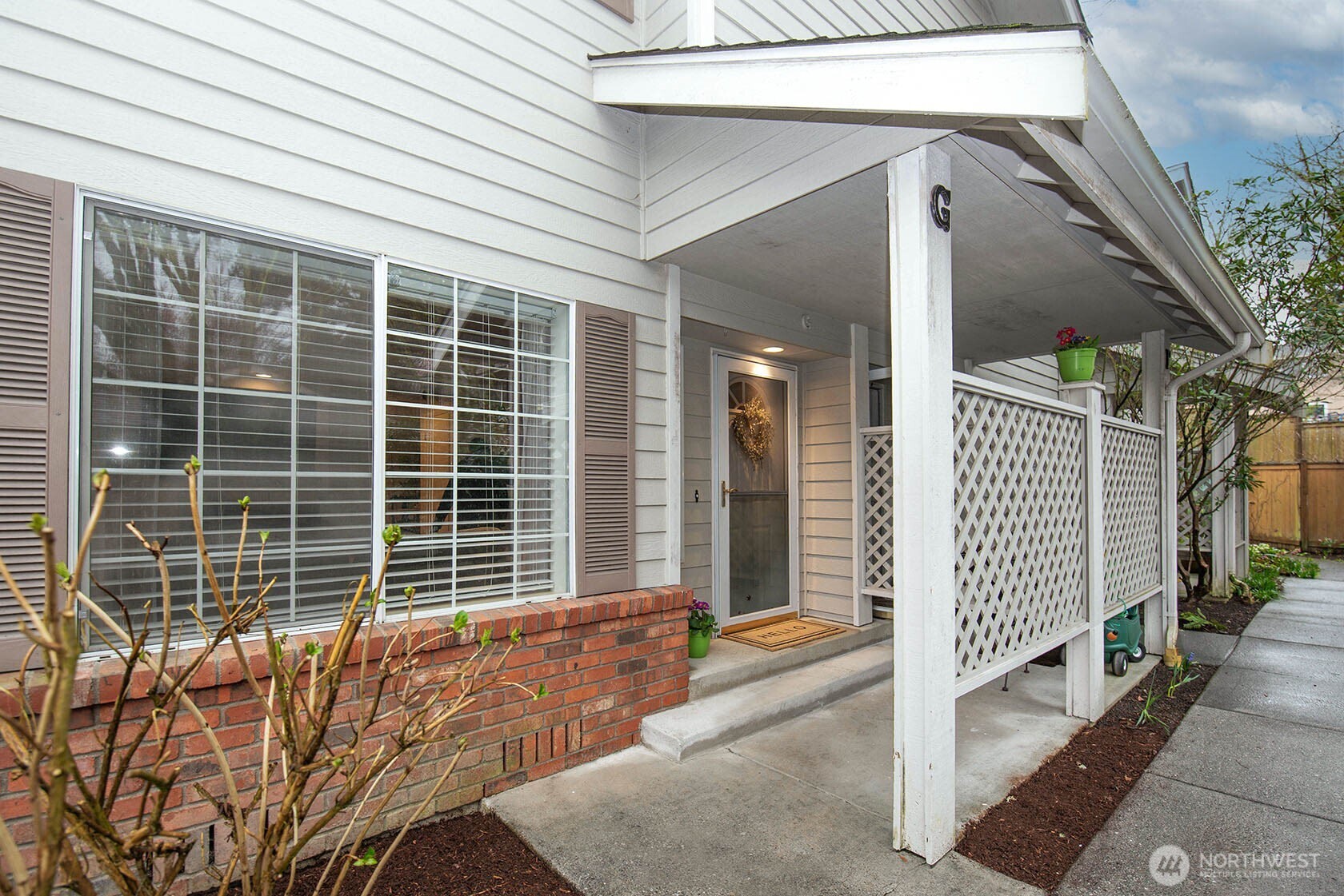 19620 80th Avenue W #G, Edmonds, WA 98026