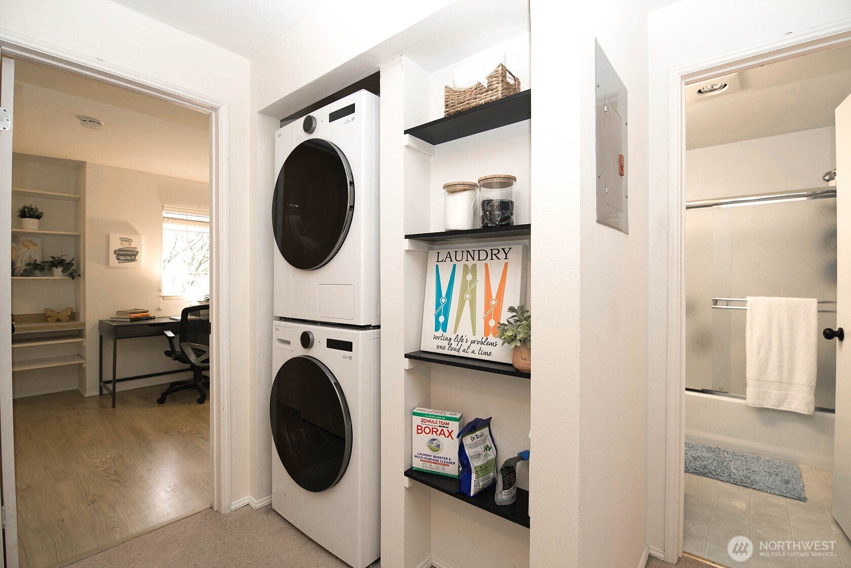 19620 80th Avenue W #G, Edmonds, WA 98026