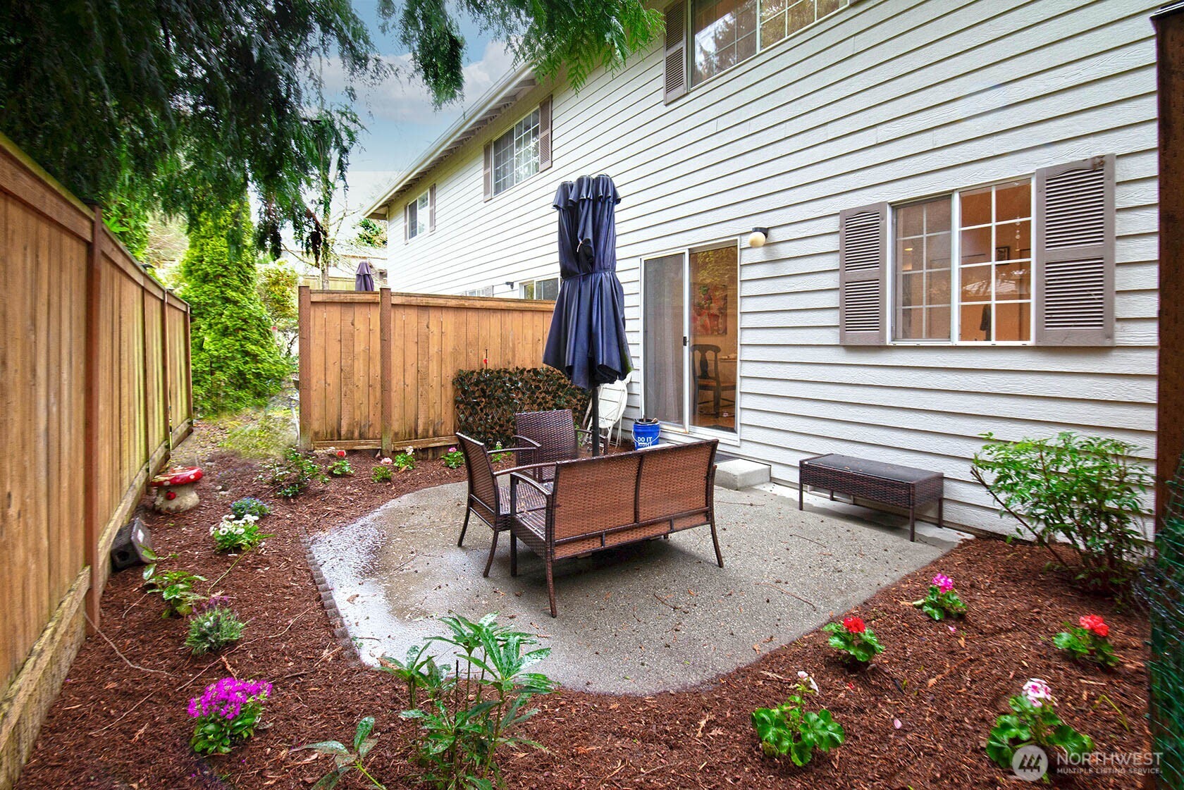 19620 80th Avenue W #G, Edmonds, WA 98026