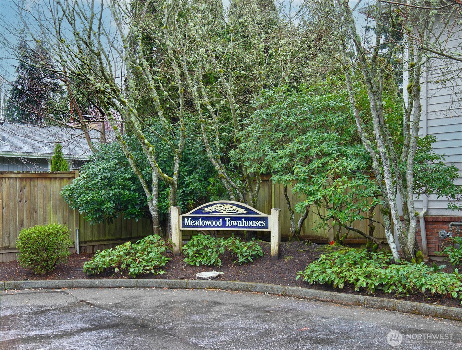 19620 80th Avenue W #G, Edmonds, WA 98026