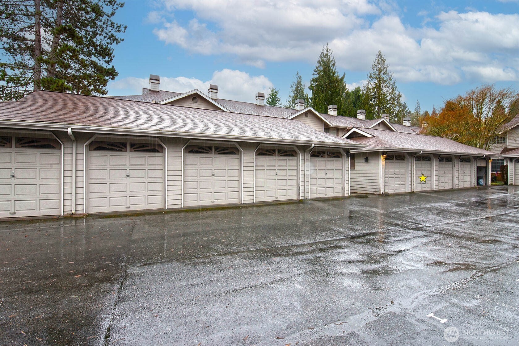 19620 80th Avenue W #G, Edmonds, WA 98026