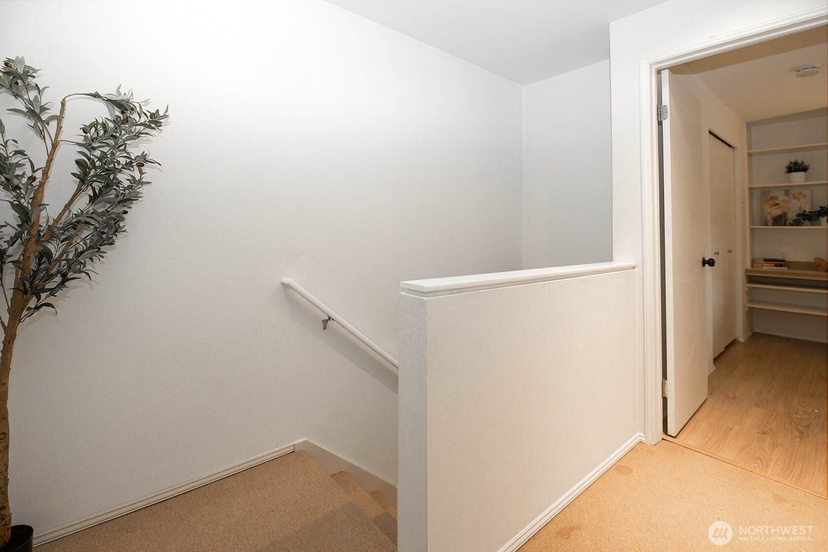 19620 80th Avenue W #G, Edmonds, WA 98026