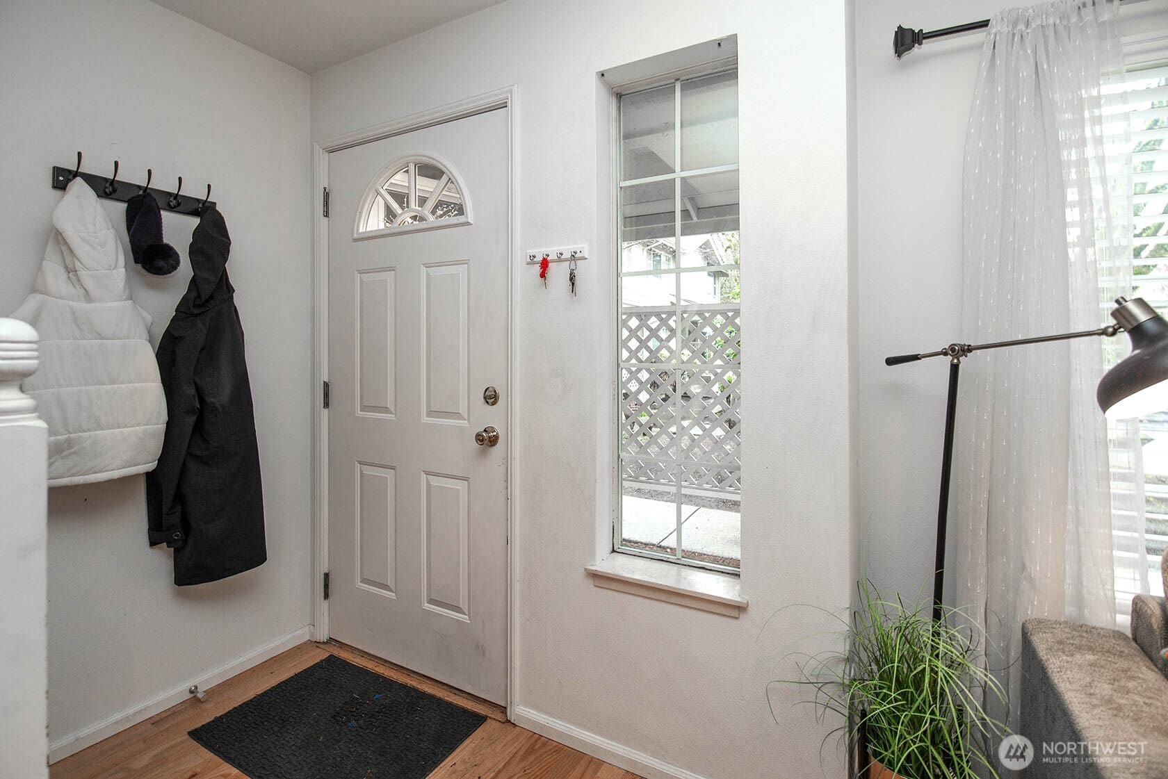 19620 80th Avenue W #G, Edmonds, WA 98026