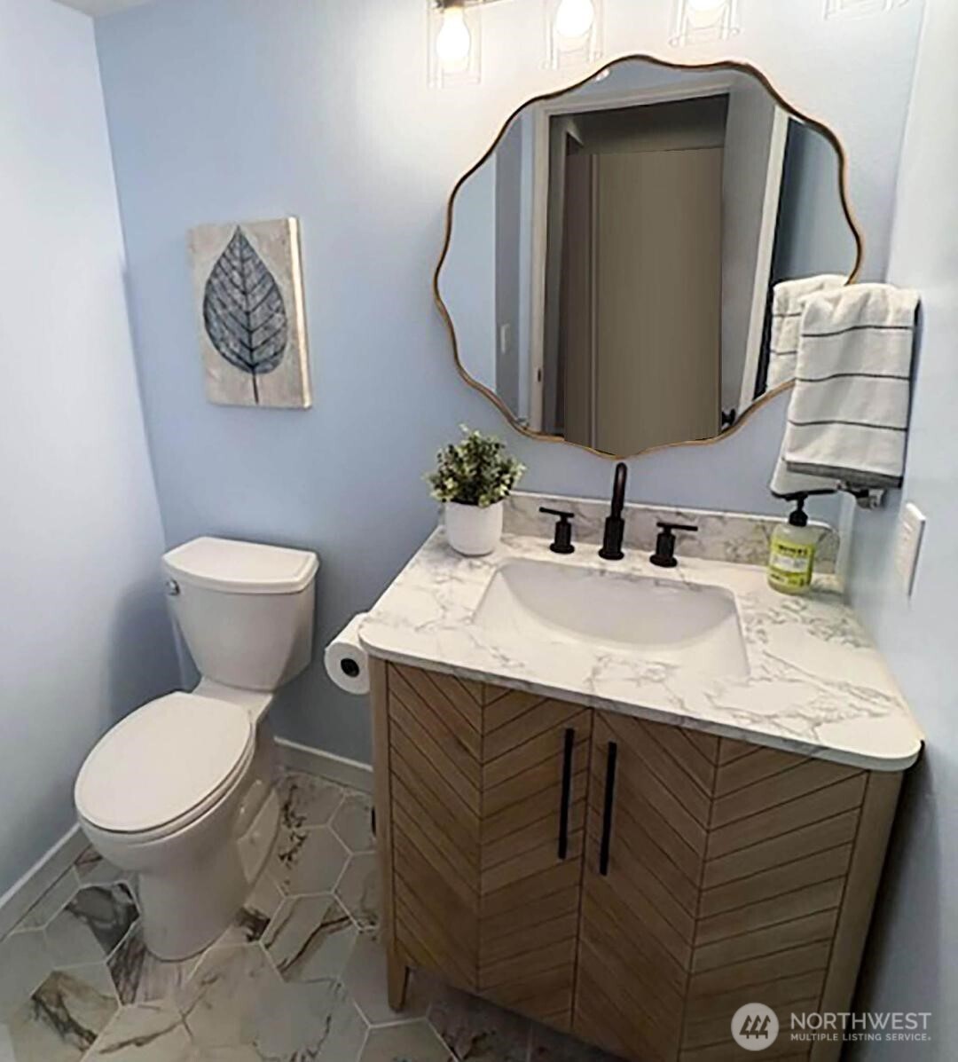 19620 80th Avenue W #G, Edmonds, WA 98026