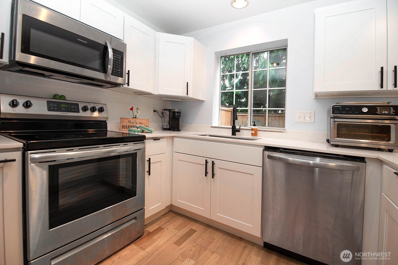 19620 80th Avenue W #G, Edmonds, WA 98026