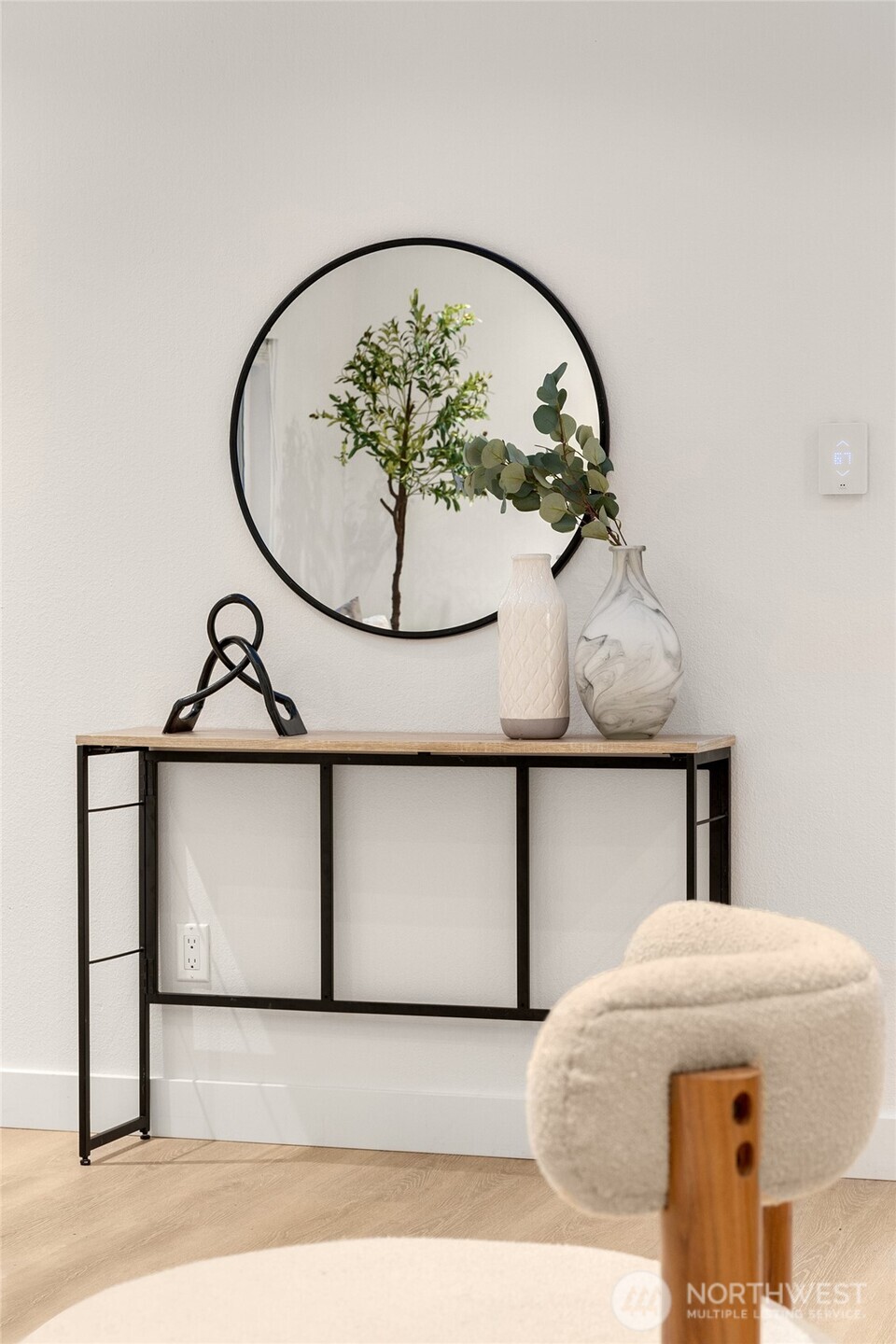 1513 3rd Place , Kirkland, WA 98033