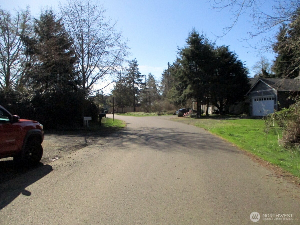 111 Olympic View Avenue NE, Ocean Shores, WA 98569