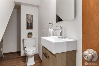 2009 42nd Avenue E, Seattle, WA 98112 - Photo 12