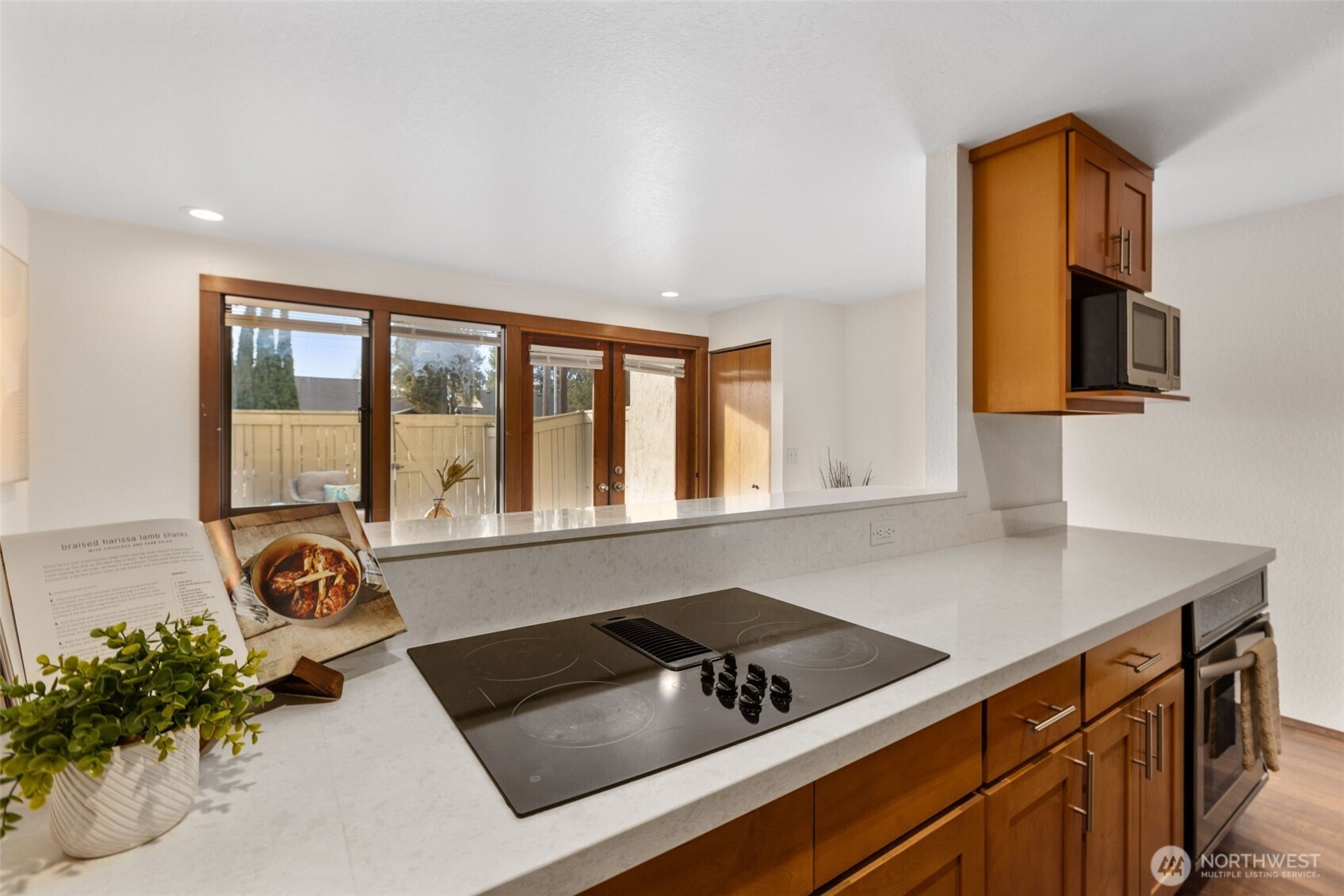 2009 42nd Avenue E, Seattle, WA 98112