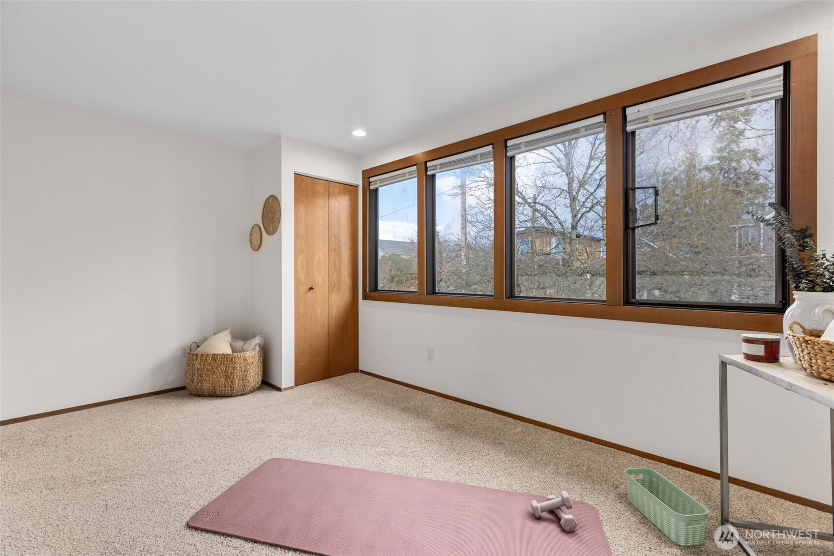 2009 42nd Avenue E, Seattle, WA 98112