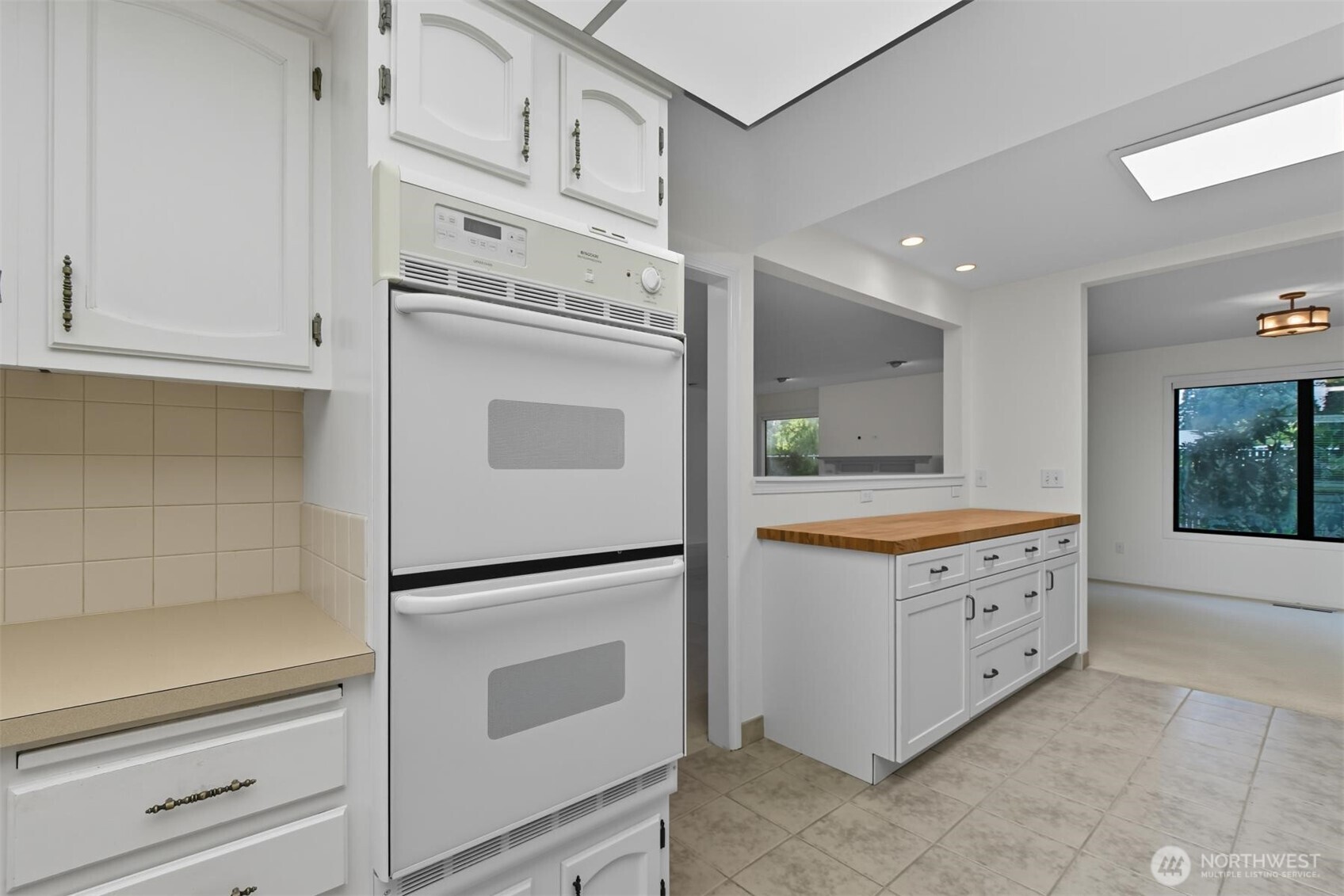 8900 NE 36th Street #1, Vancouver, WA 98662