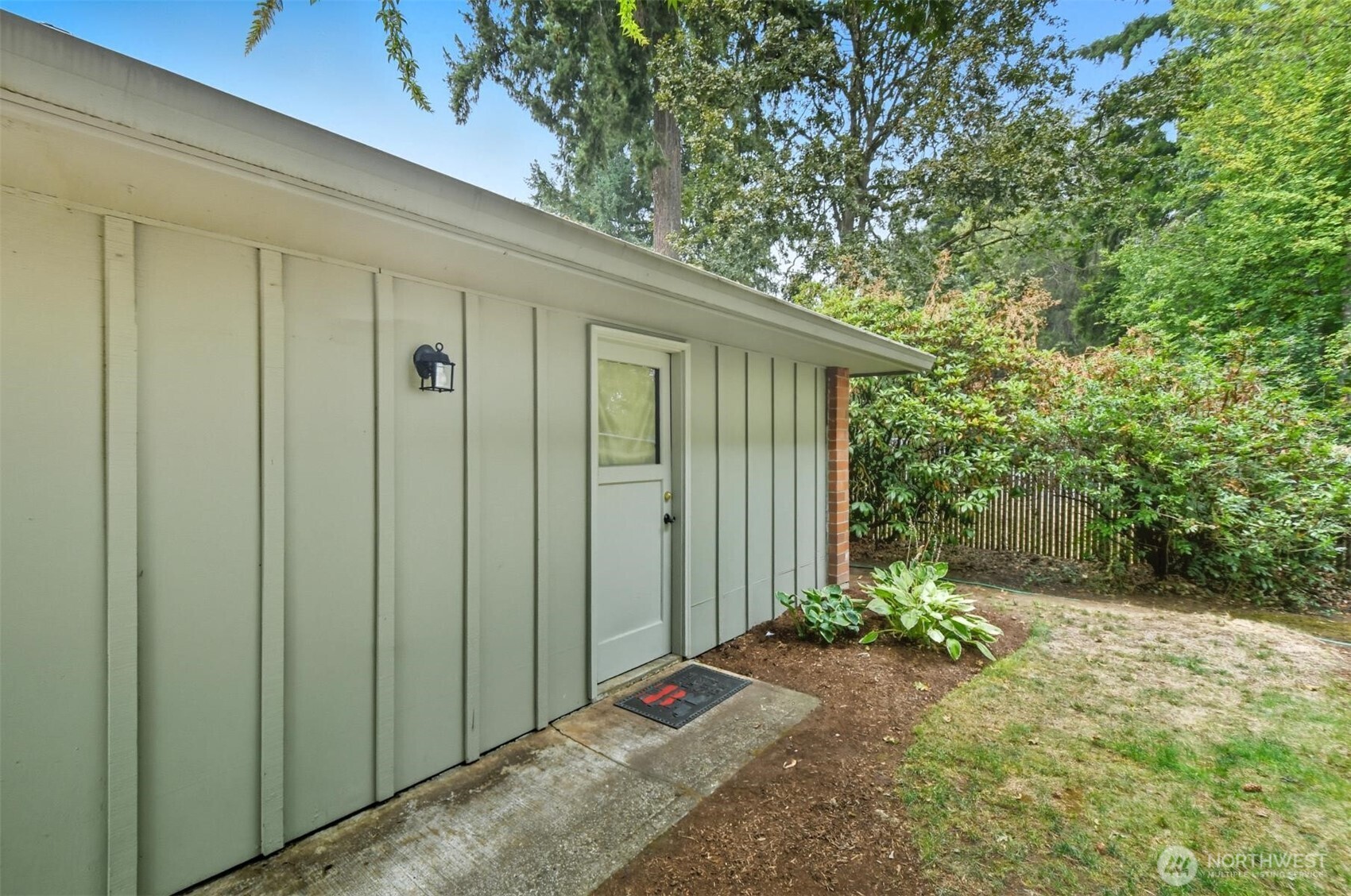 8900 NE 36th Street #1, Vancouver, WA 98662