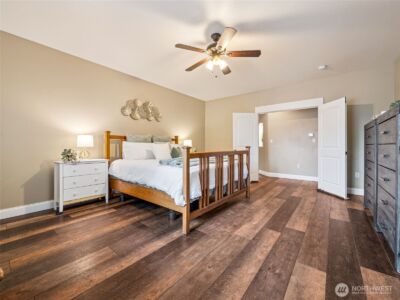 20714 61st Street E, Bonney Lake, WA 98391 - Photo 15