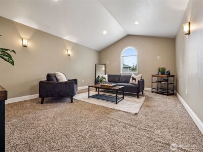 20714 61st Street E, Bonney Lake, WA 98391 - Photo 24