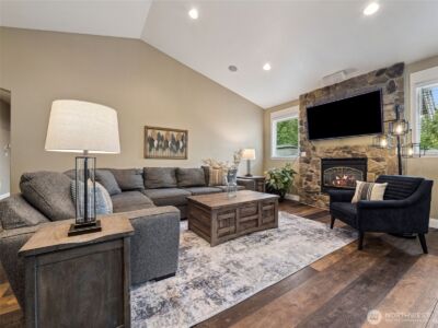 20714 61st Street E, Bonney Lake, WA 98391 - Photo 5