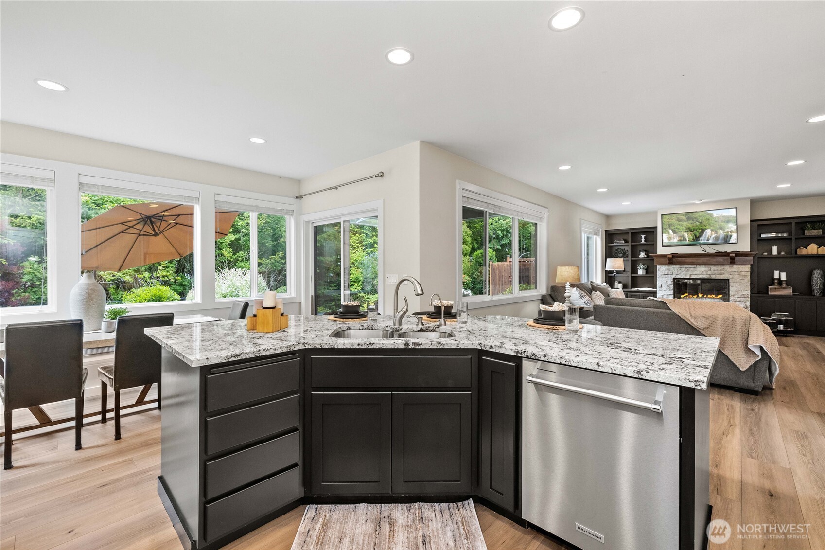 3098 SE 16th Street , North Bend, WA 98045