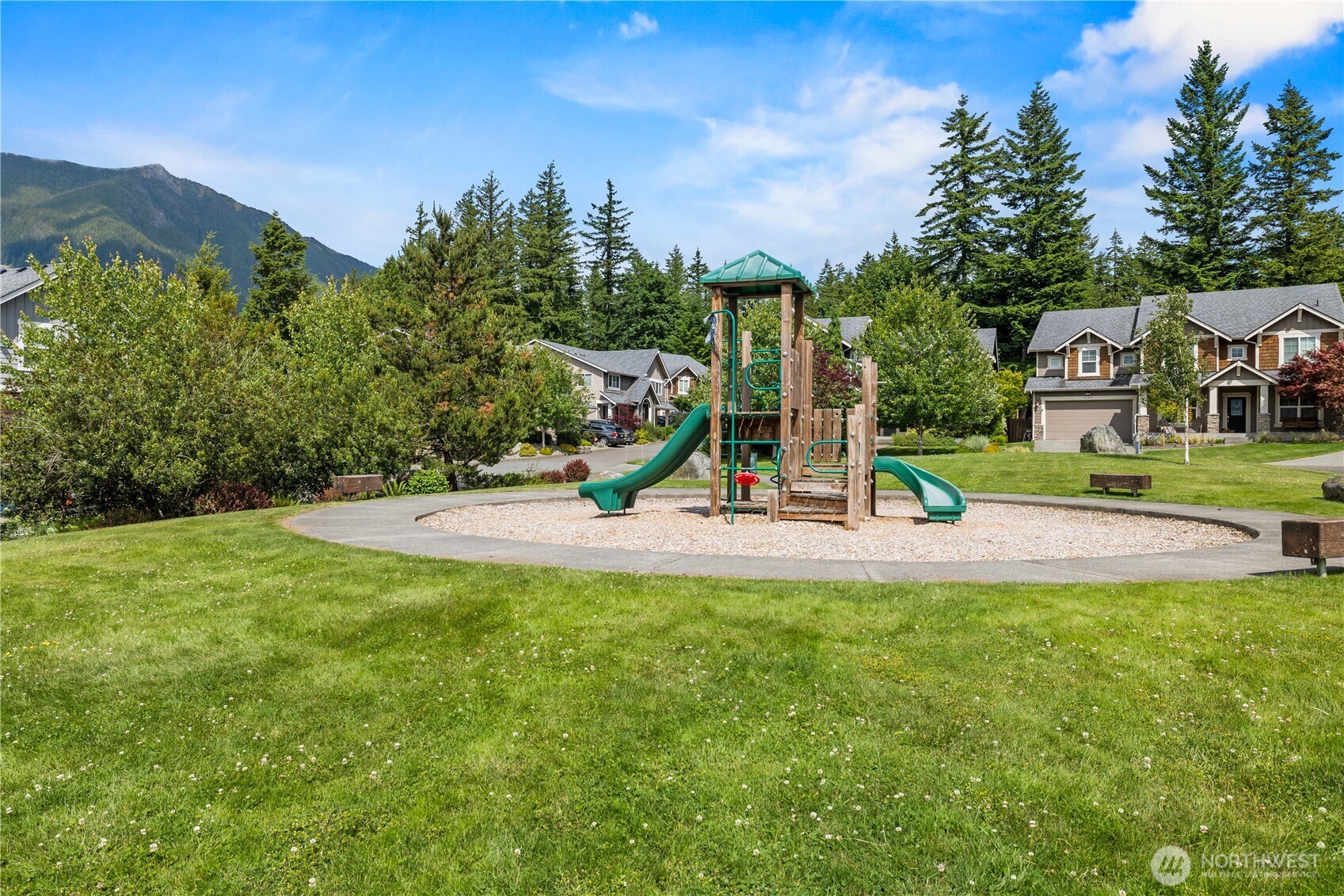 3098 SE 16th Street , North Bend, WA 98045
