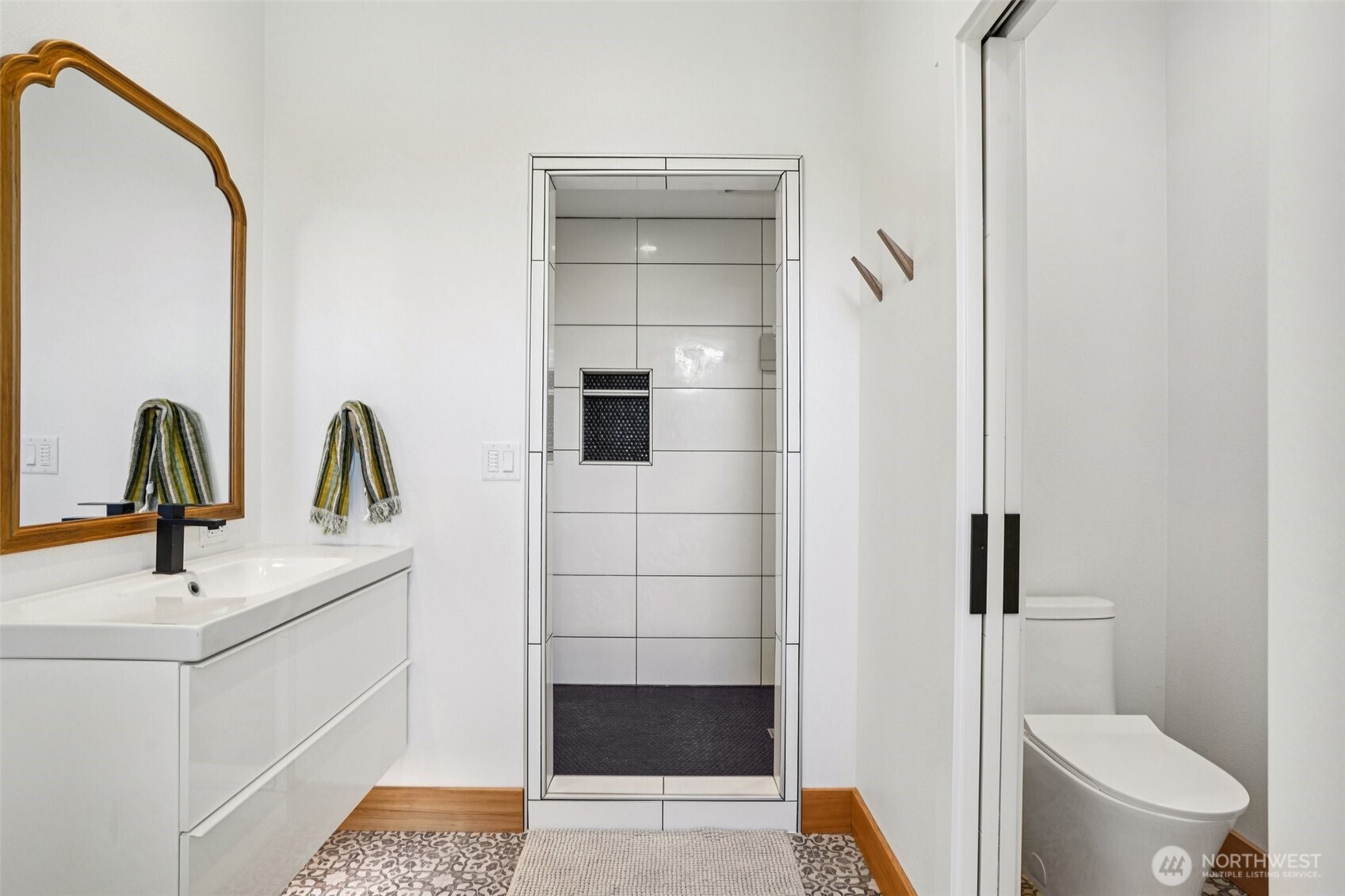 3721 NW 378th Street , La Center, WA 98629