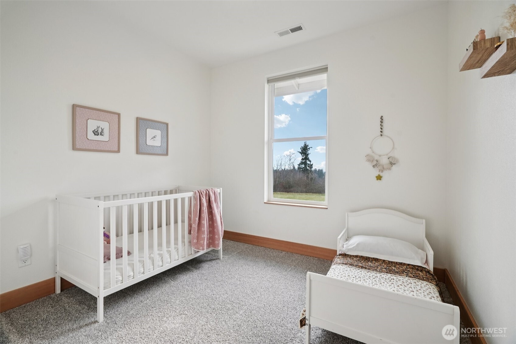 3721 NW 378th Street , La Center, WA 98629