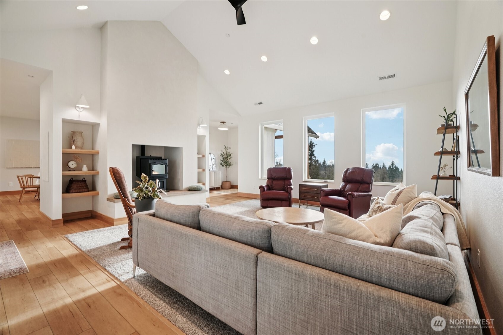 3721 NW 378th Street , La Center, WA 98629