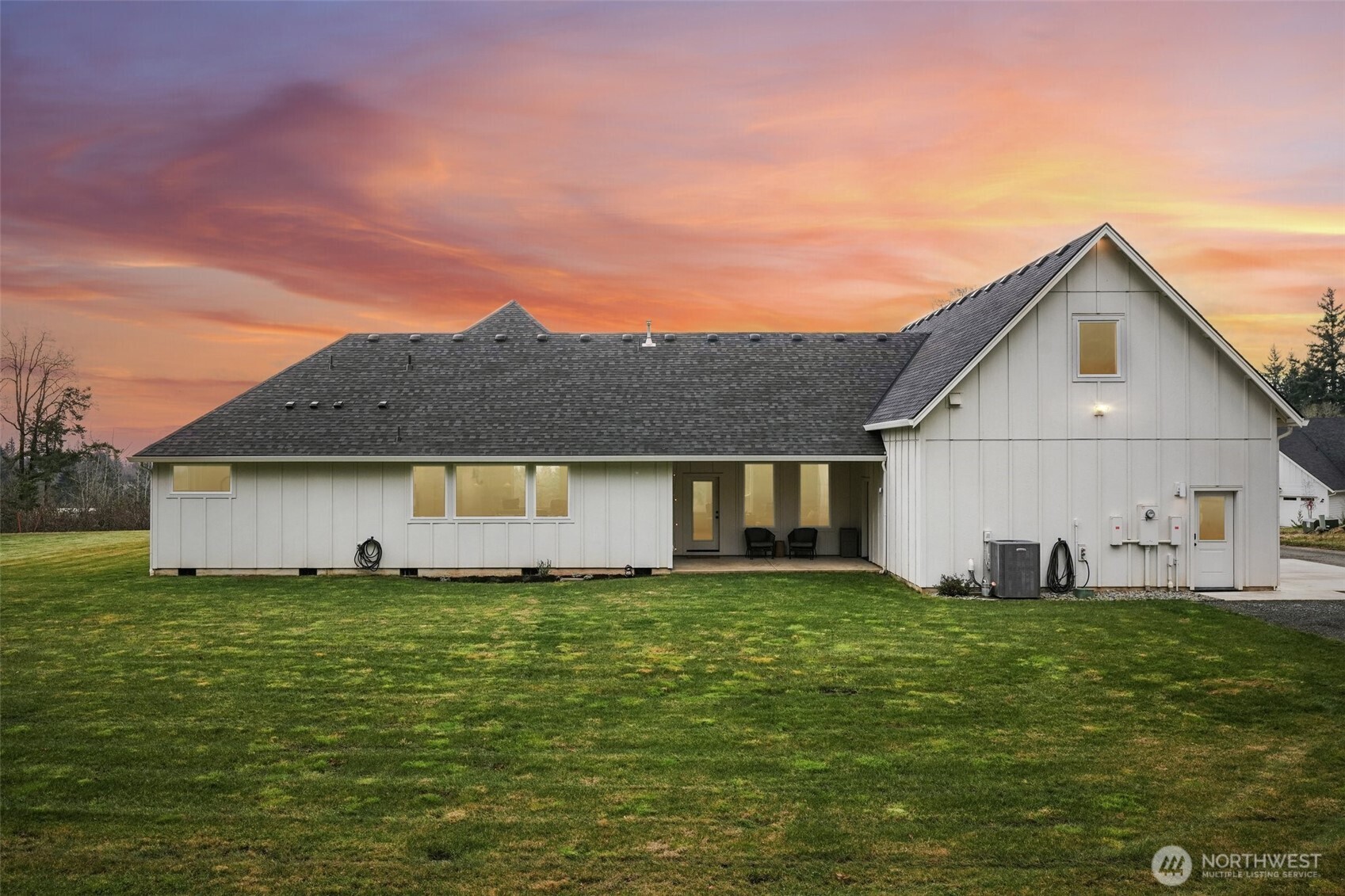 3721 NW 378th Street , La Center, WA 98629