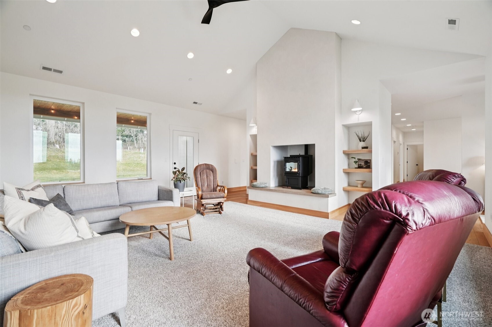 3721 NW 378th Street , La Center, WA 98629