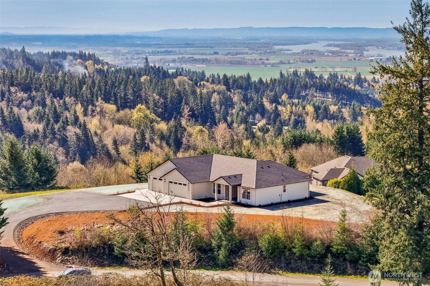 917 Confer Road , Kalama, WA 98625