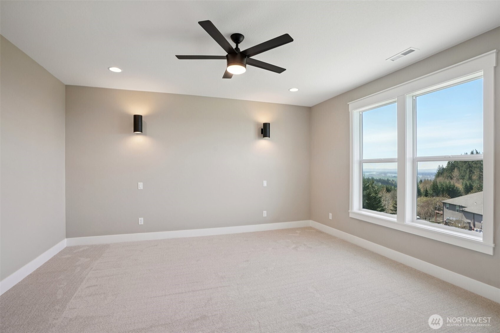 917 Confer Road , Kalama, WA 98625