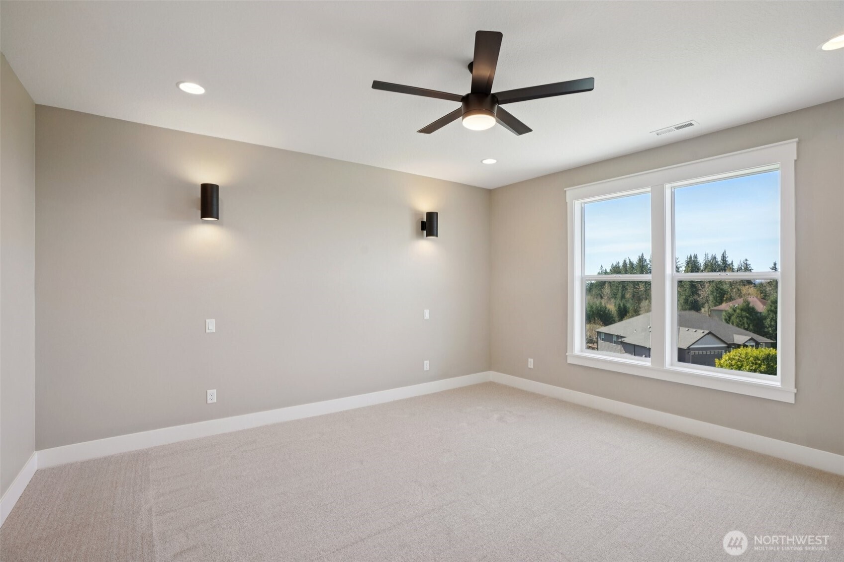 917 Confer Road , Kalama, WA 98625