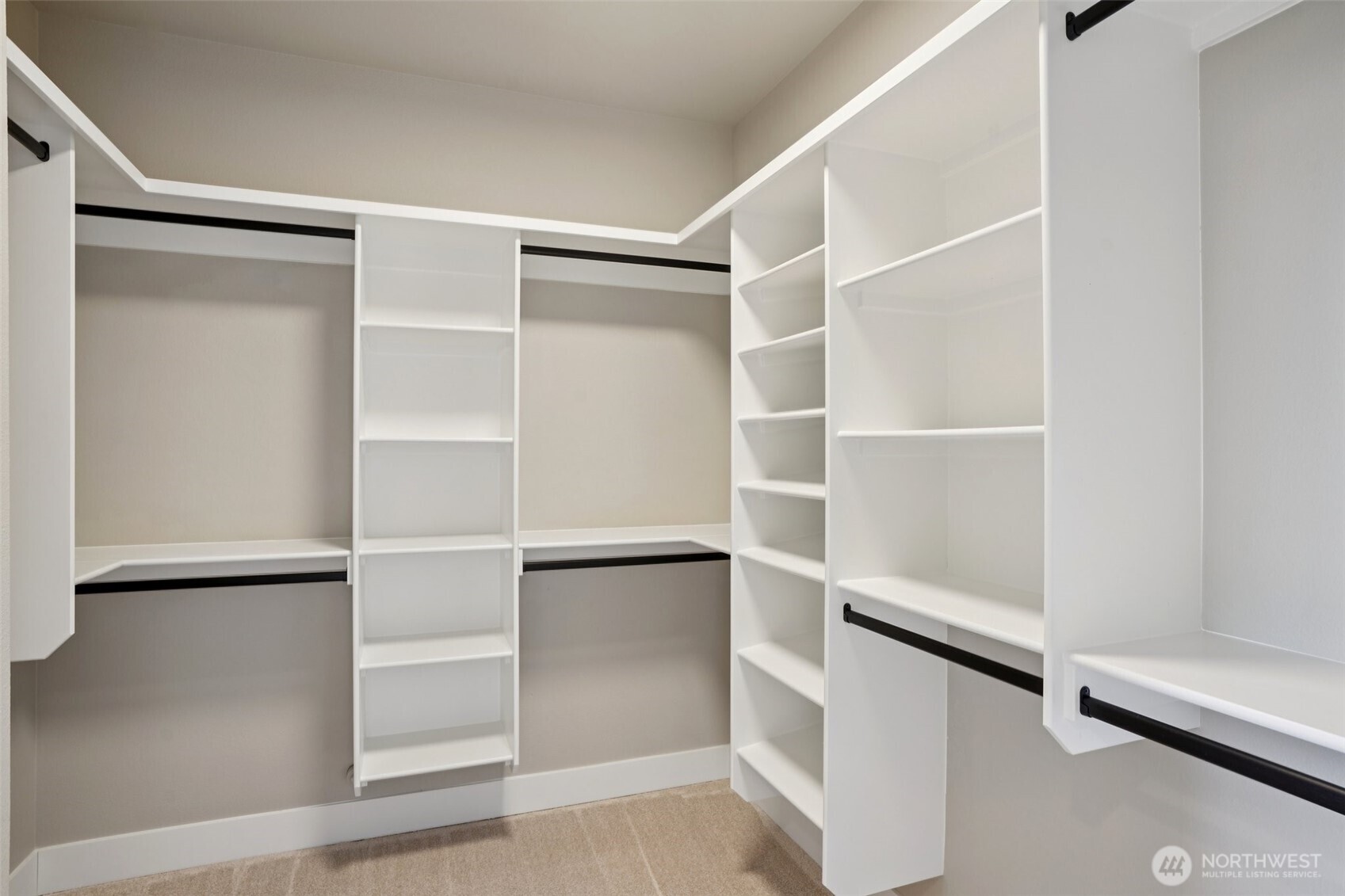 917 Confer Road , Kalama, WA 98625