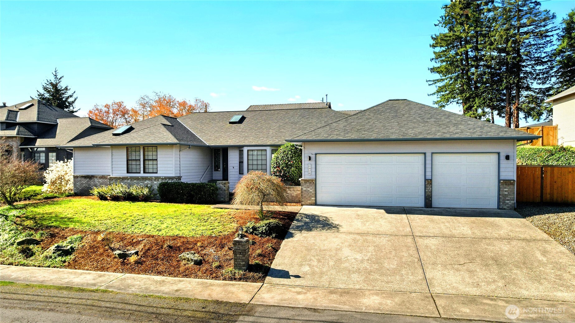 1826 Browns Point Boulevard , Tacoma, WA 98422