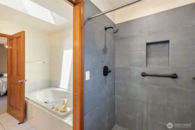 1826 Browns Point Boulevard , Tacoma, WA 98422 - Photo 18