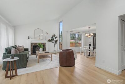 17904 156th Place SE, Renton, WA 98058 - Photo 2