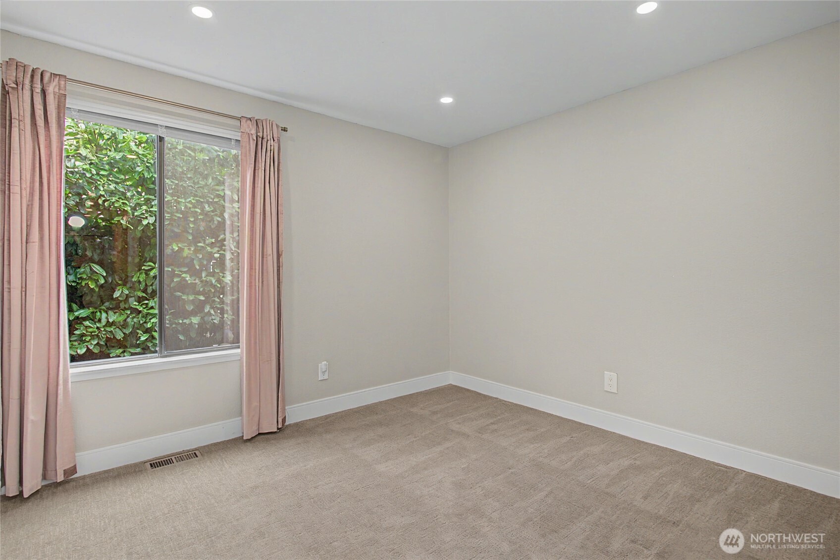 17904 156th Place SE, Renton, WA 98058