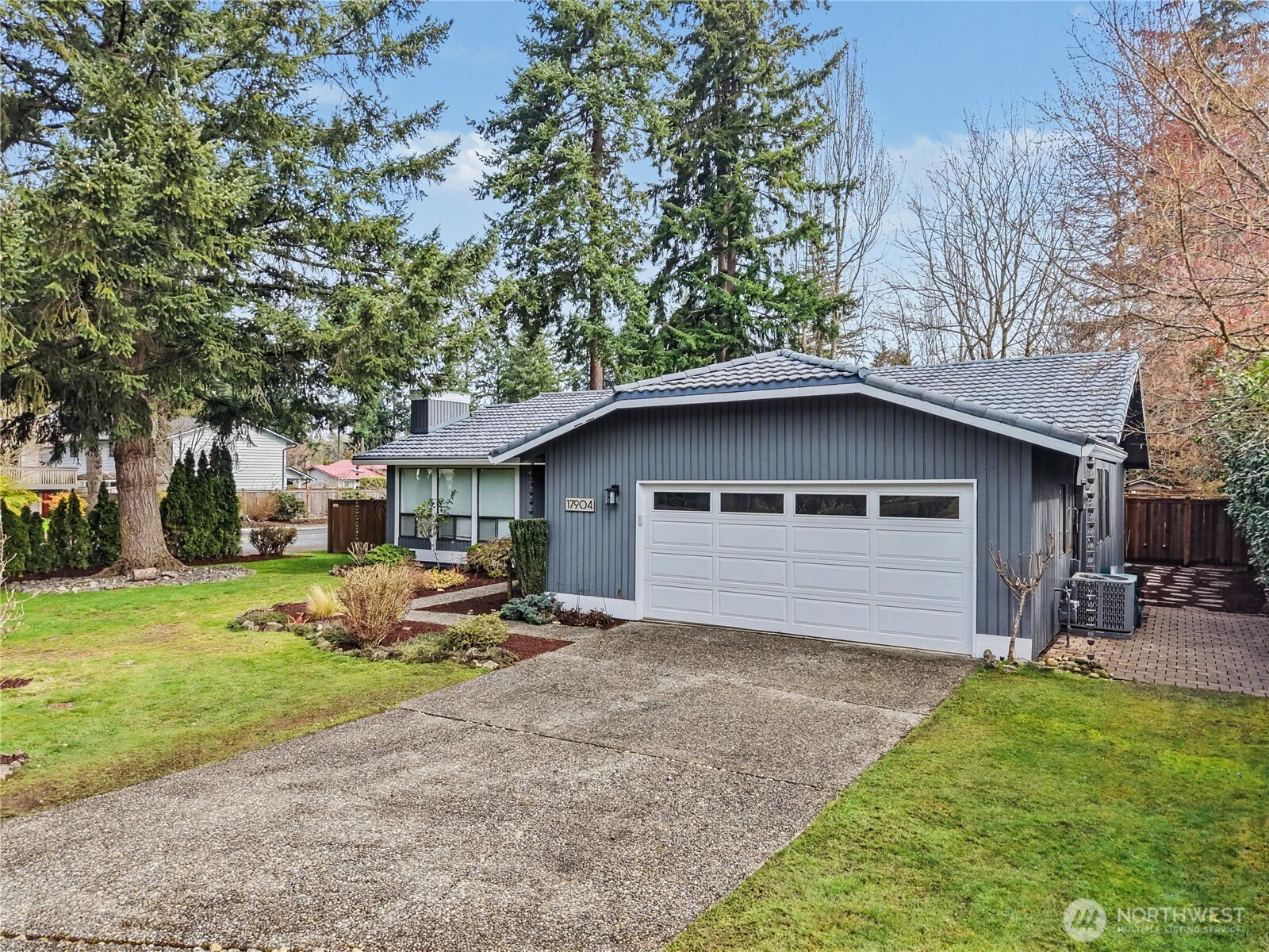 17904 156th Place SE, Renton, WA 98058