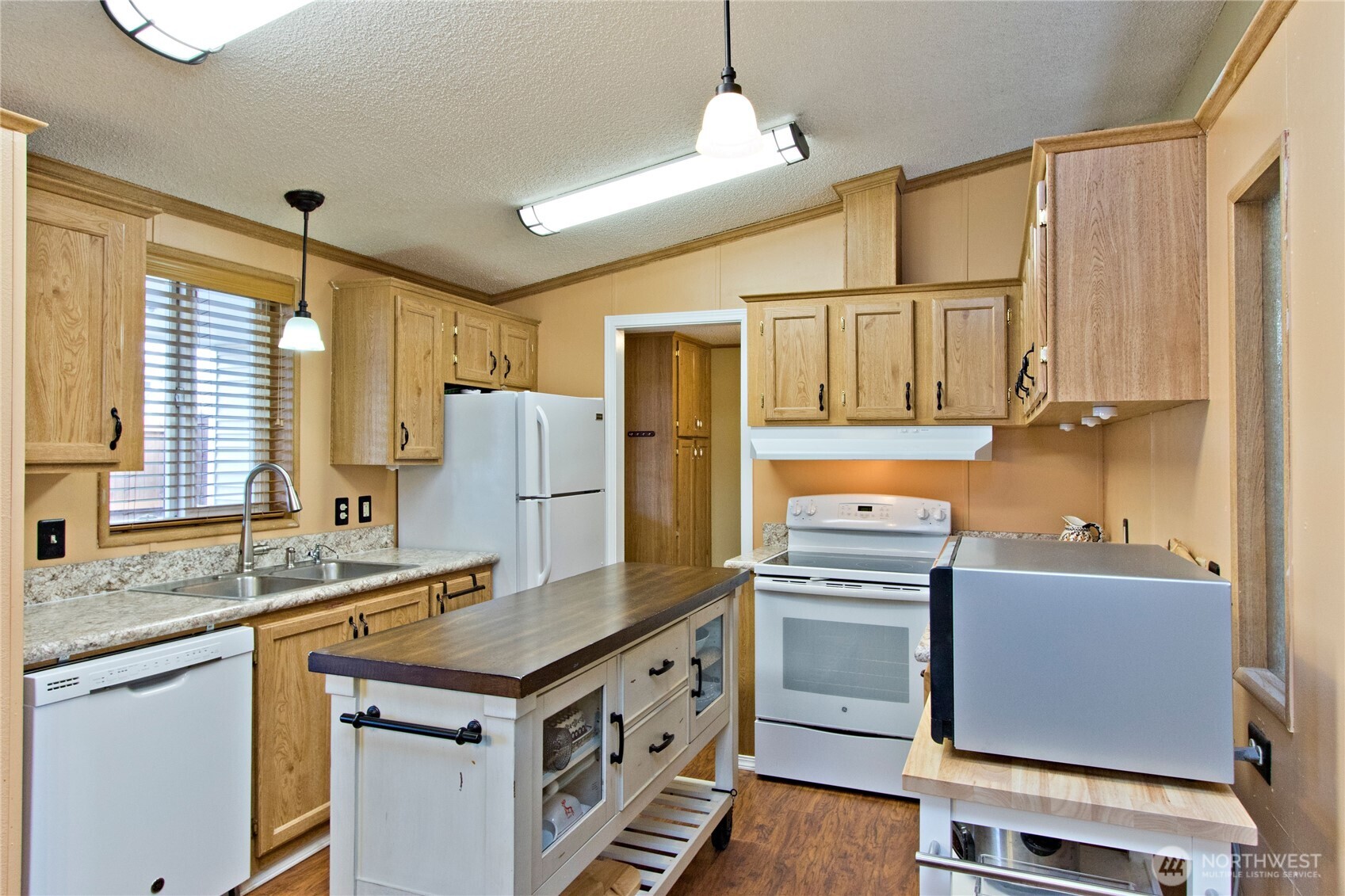 27484 149th Place SE #81, Kent, WA 98042