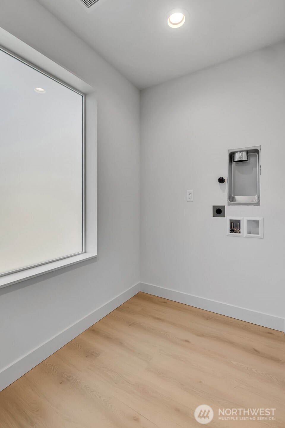 4405 S Holly Street , Seattle, WA 98118