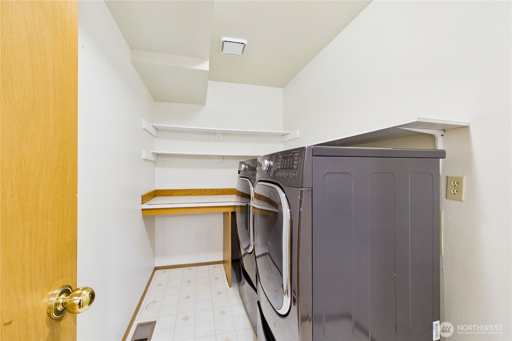 12791 Plateau Circle NW, Silverdale, WA 98383