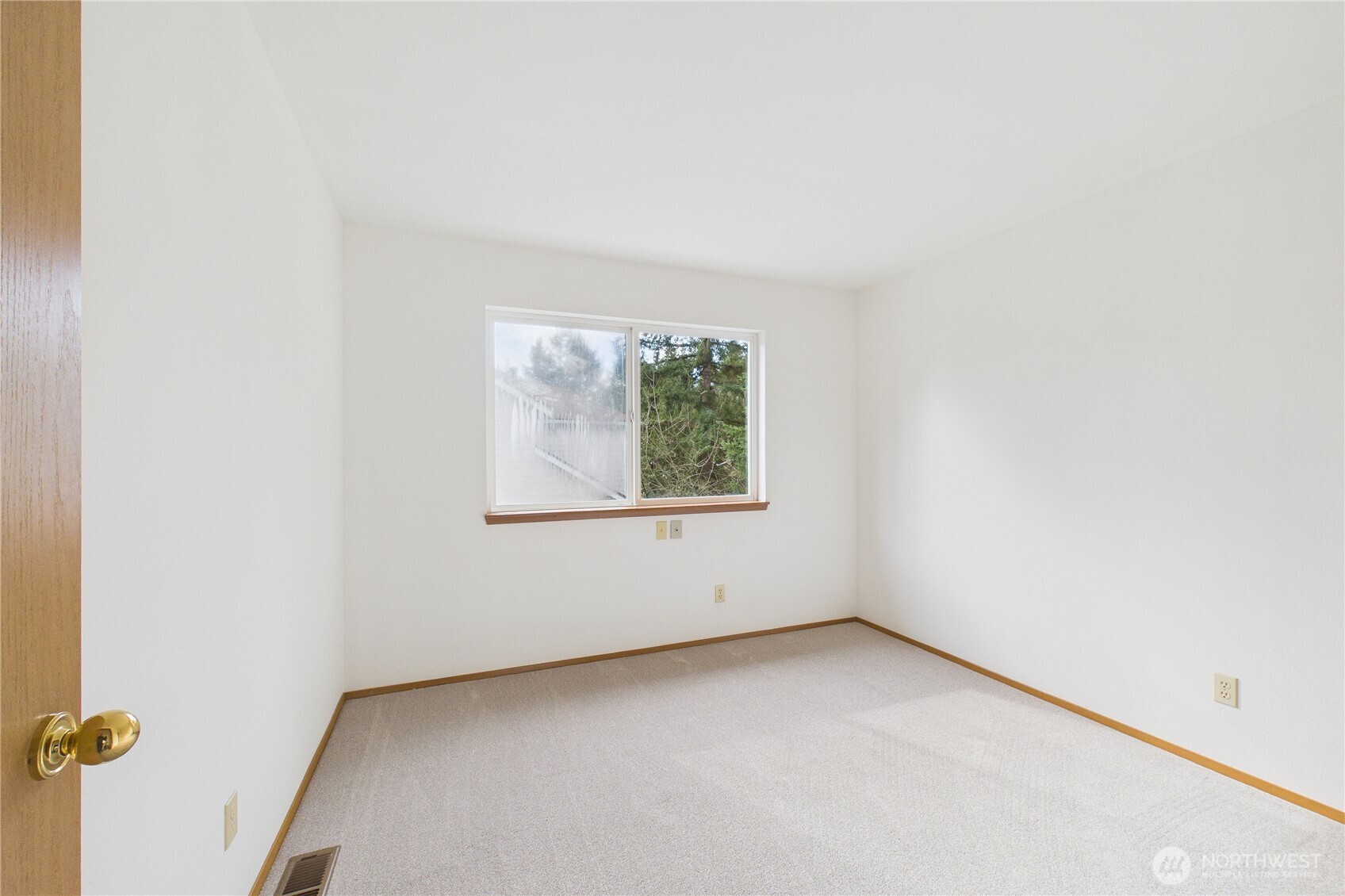 12791 Plateau Circle NW, Silverdale, WA 98383