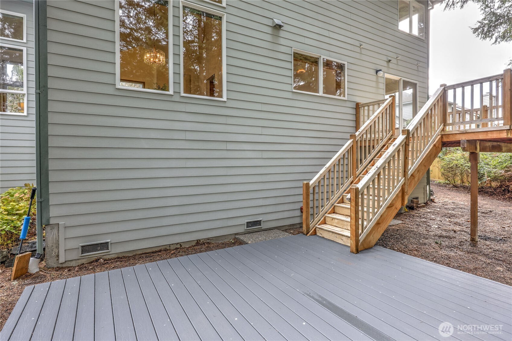 12791 Plateau Circle NW, Silverdale, WA 98383