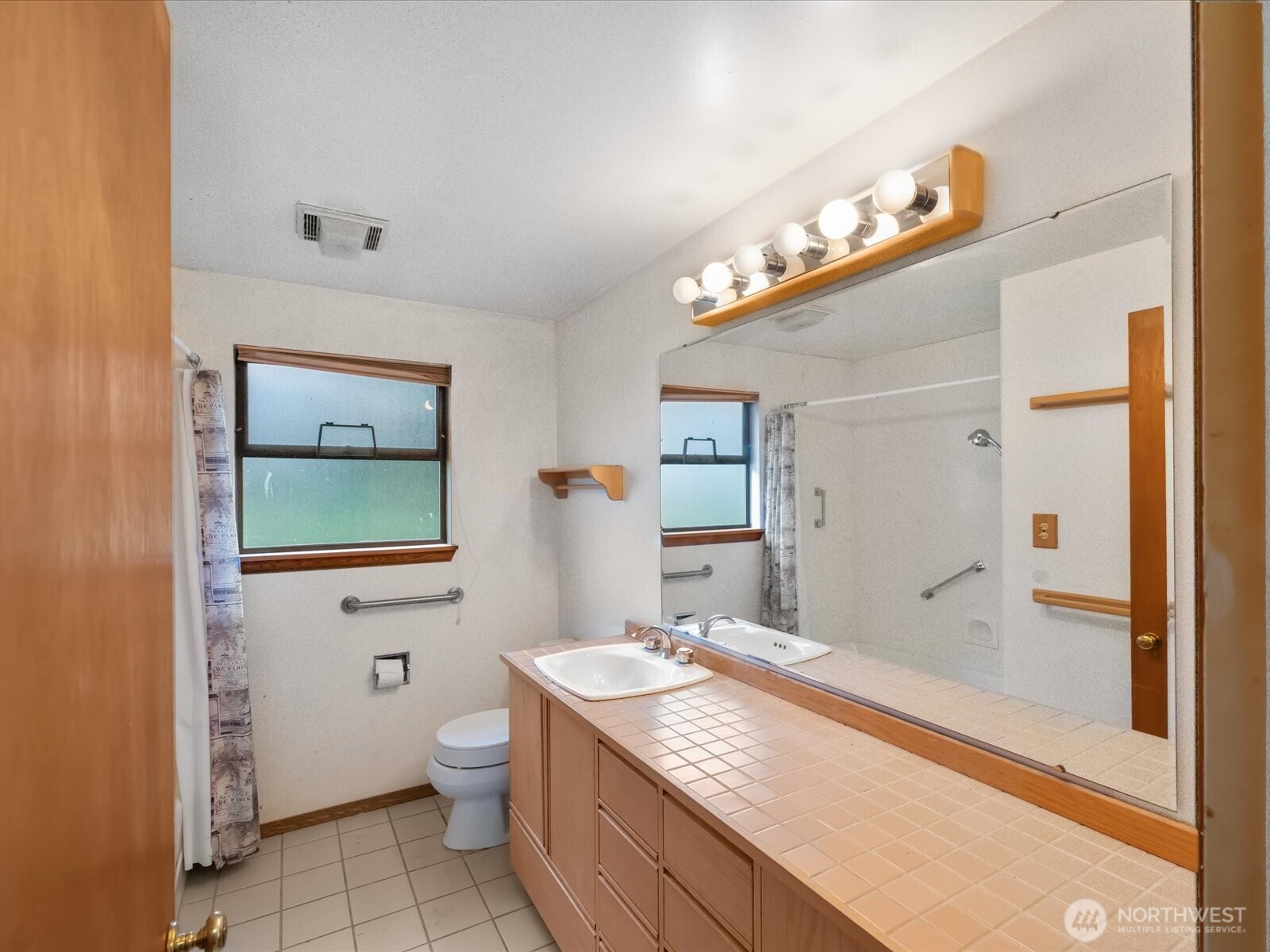 15415 73rd Avenue SE, Snohomish, WA 98296