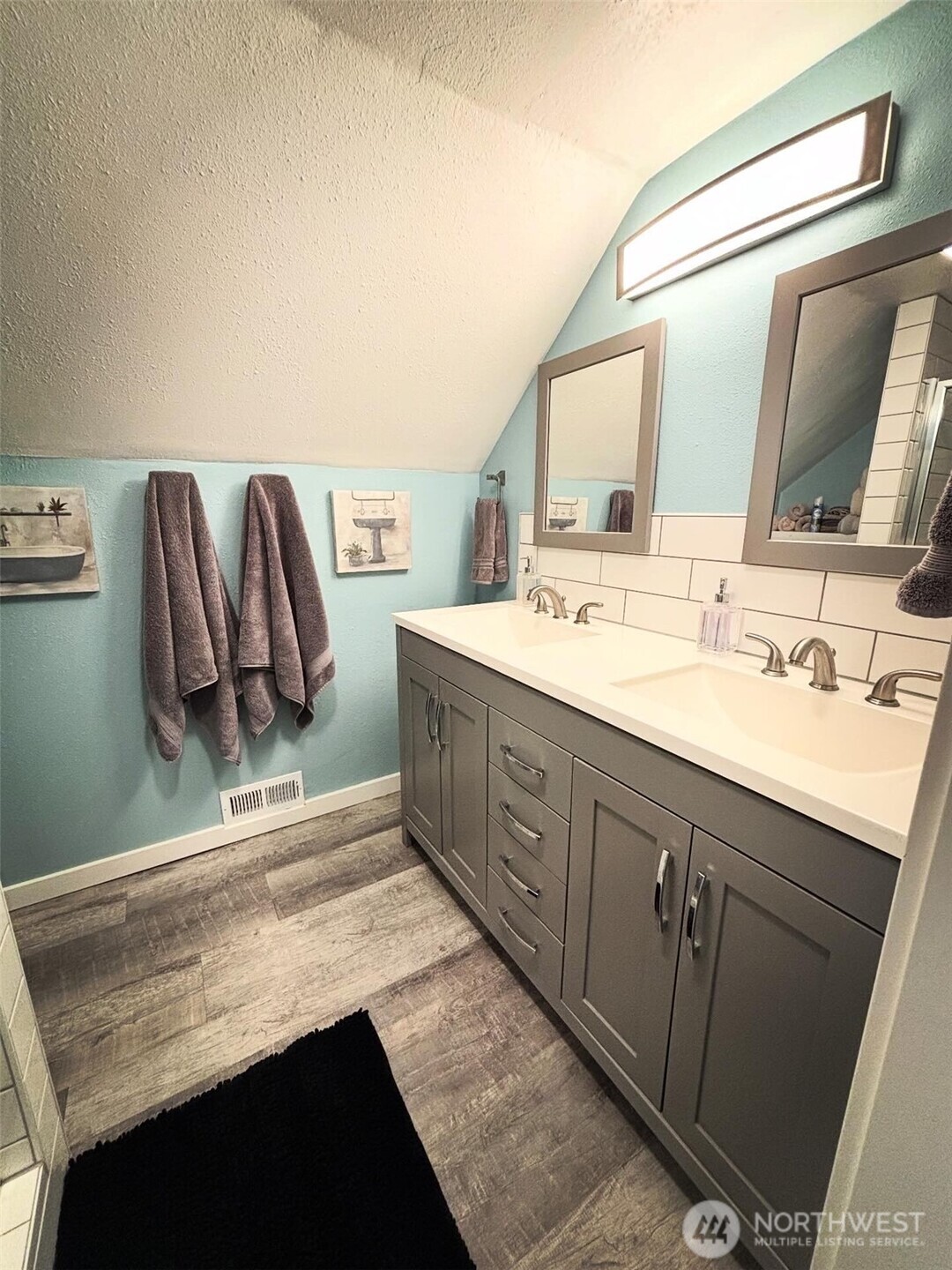 336 Harvard Avenue , Fircrest, WA 98466