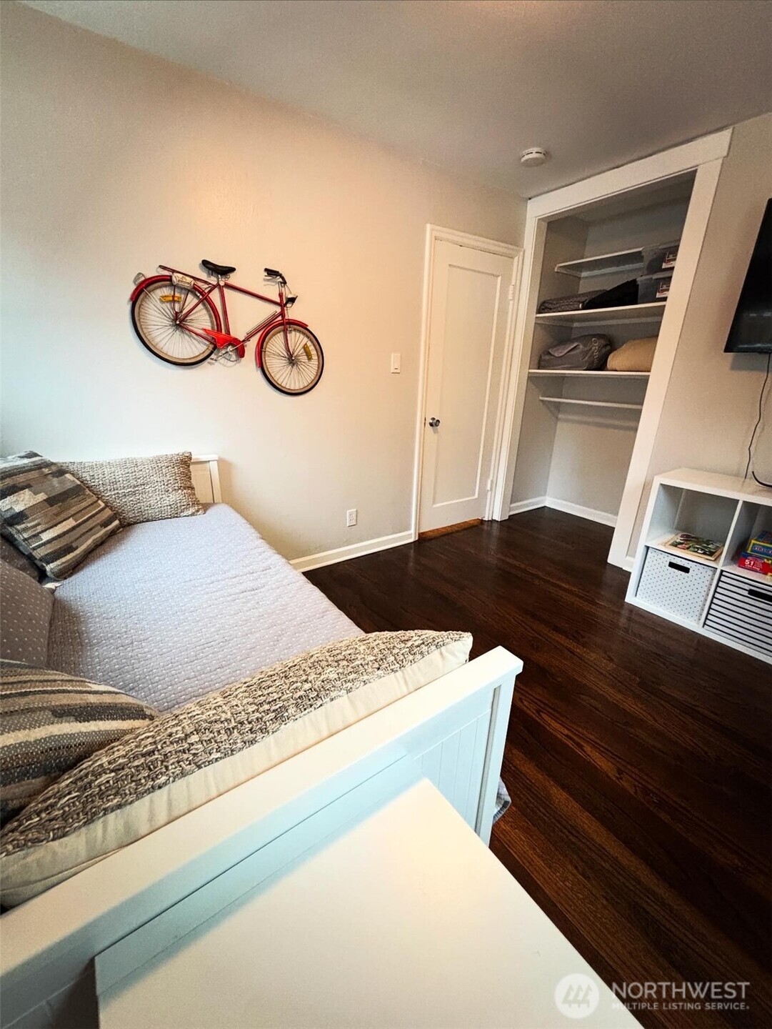 336 Harvard Avenue , Fircrest, WA 98466