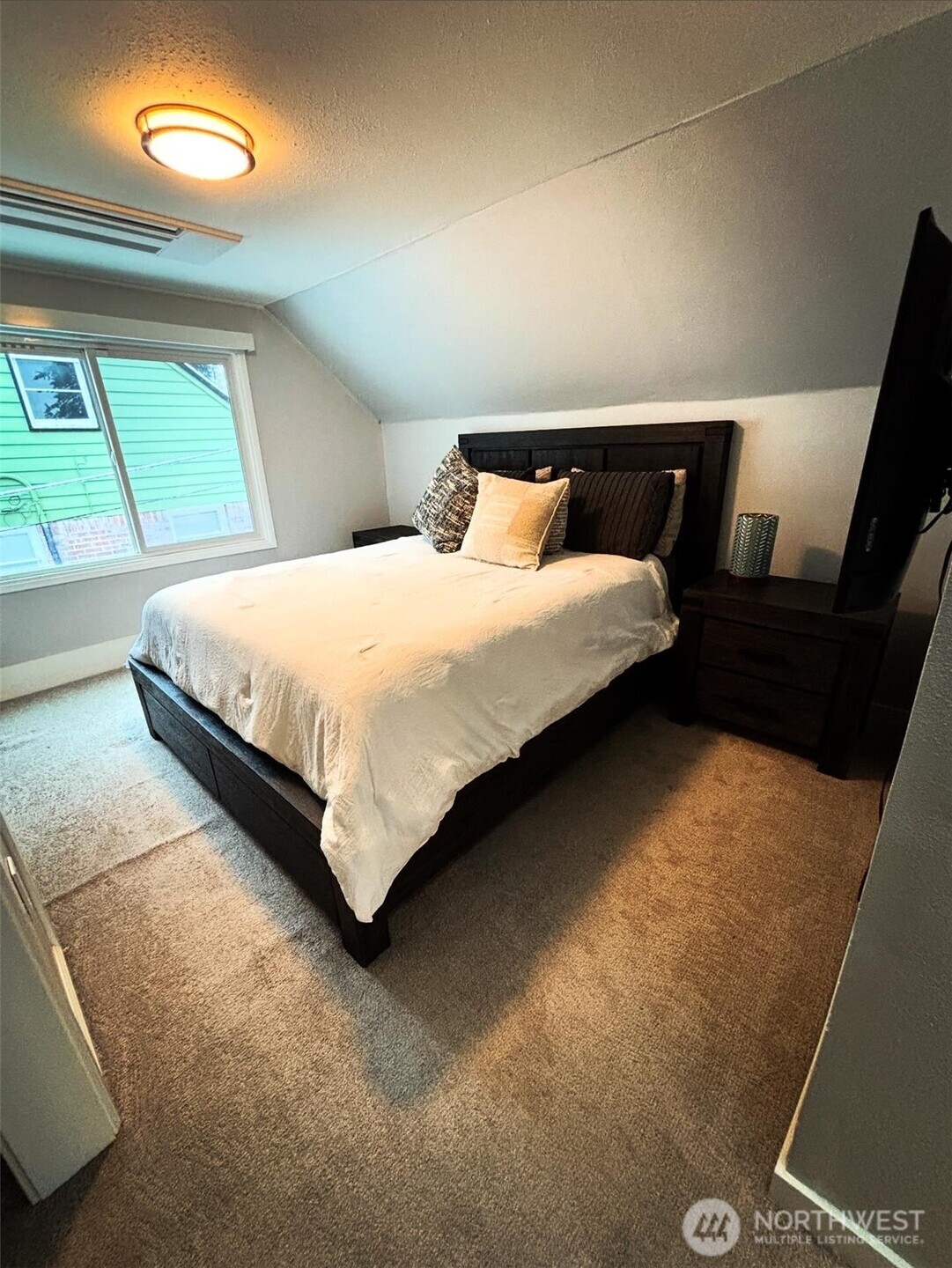 336 Harvard Avenue , Fircrest, WA 98466