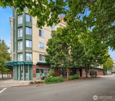 11004 NE 11th Street #404, Bellevue, WA 98004 - Photo 2