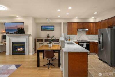 11004 NE 11th Street #404, Bellevue, WA 98004 - Photo 5