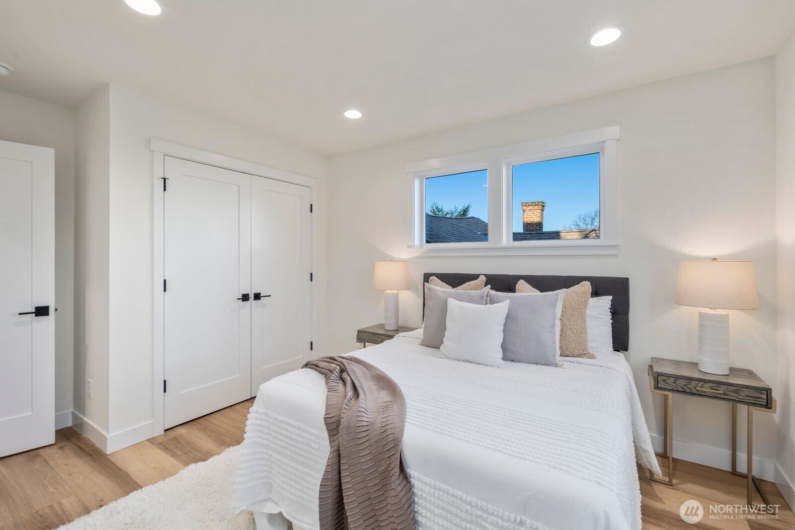 1004 N 48th Street #A, Seattle, WA 98103