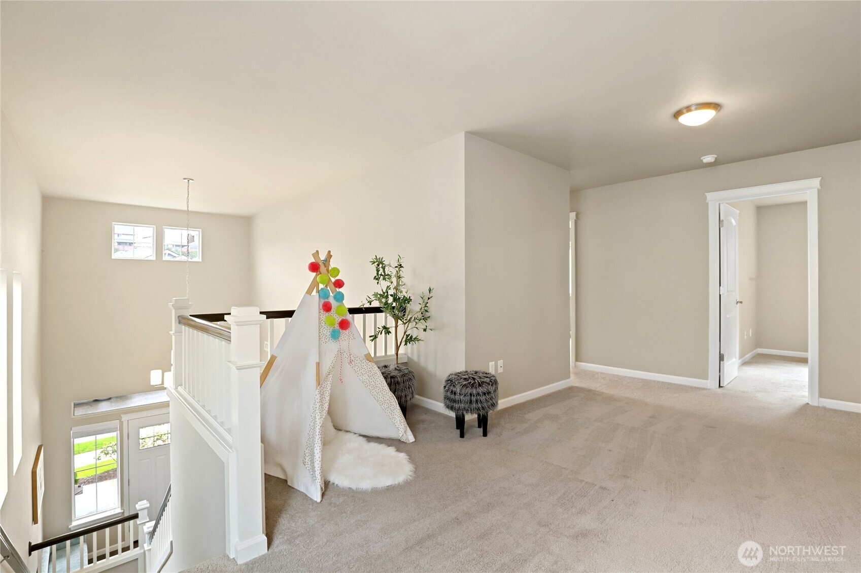 3914 Portside Drive , Bremerton, WA 98312-7102