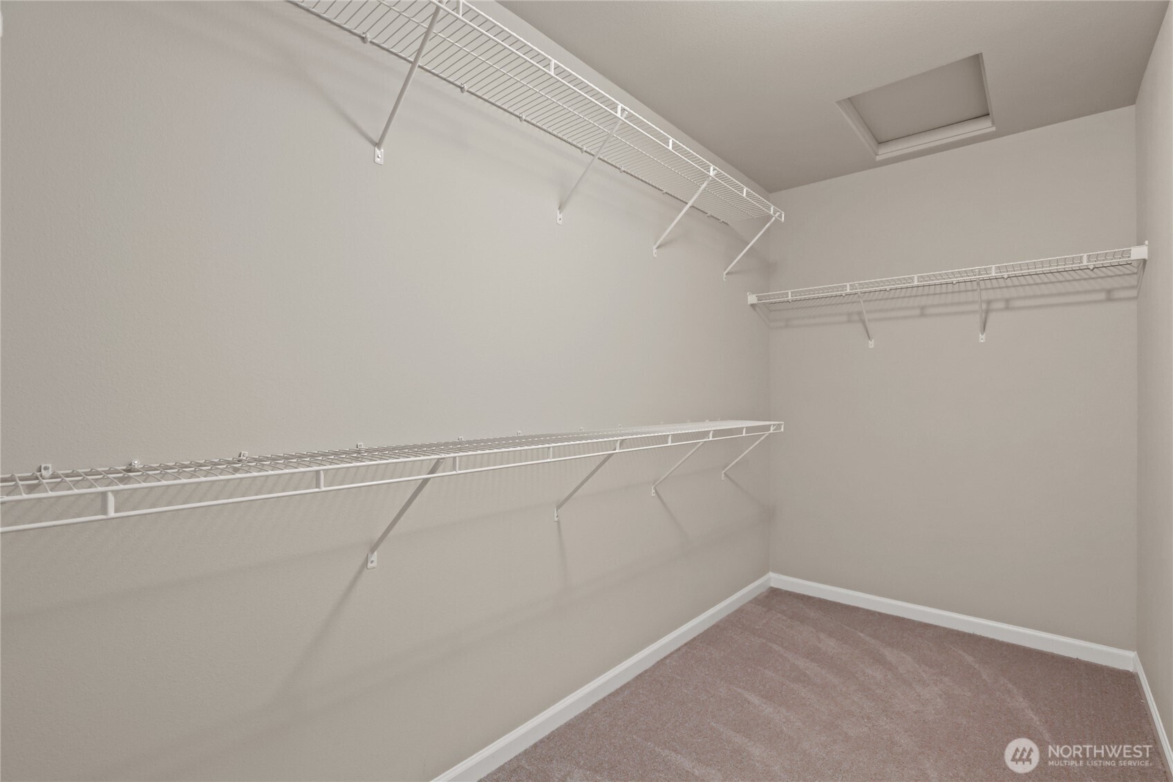 3914 Portside Drive , Bremerton, WA 98312-7102